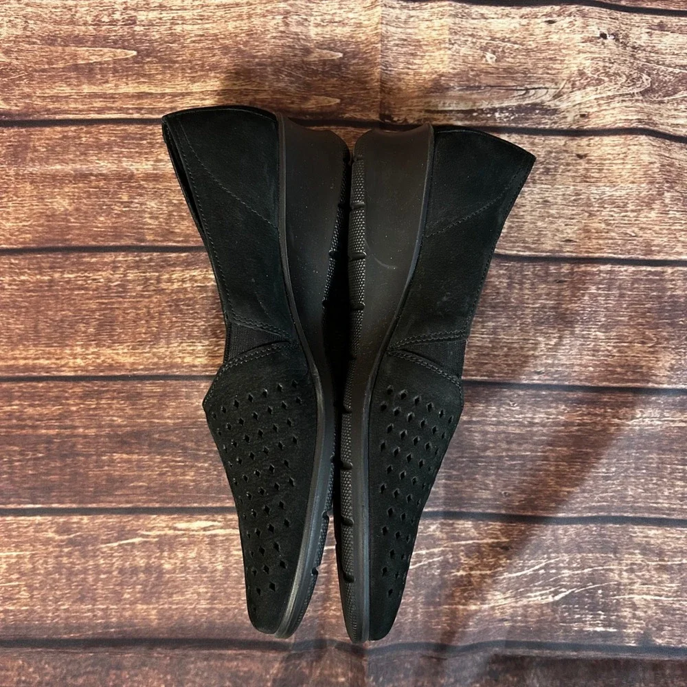 ECCO Felicia Black Nubuck Perforated Leather Slip On Wedge Loafers Shoes EU 41